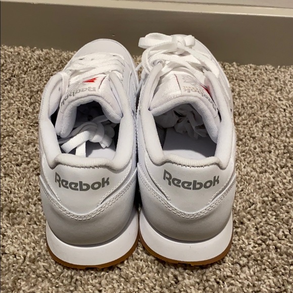 Classic Reebok! - Picture 3 of 3